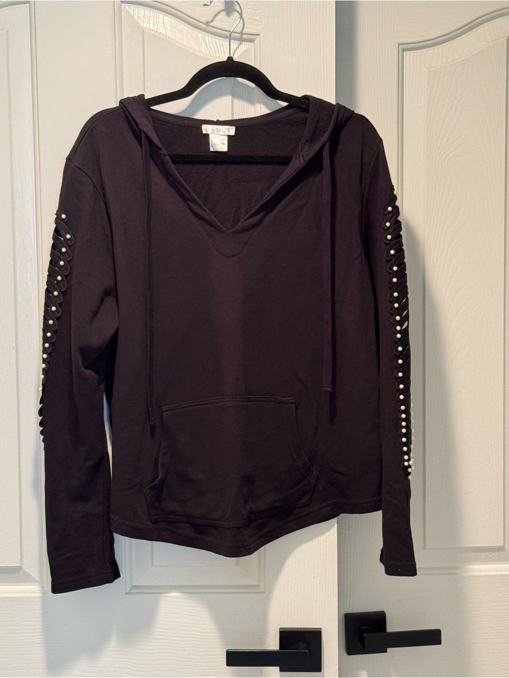 Venus Black Pearl Sleeve V-Neck Hoodie